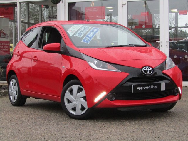 2017 67 Toyota Aygo 1.0 VVT-I X-PLAY 5d 69 BHP