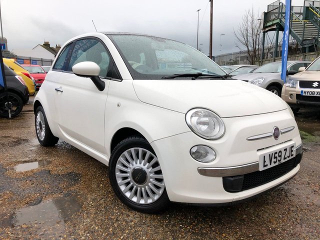 2009 59 Fiat 500 1.2 LOUNGE 3d 69 BHP