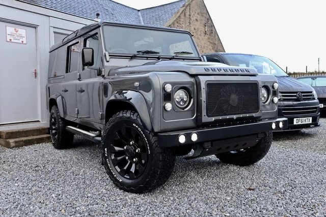 2014 64 Land Rover Defender 110 XS Utility Wagon 2.2TD ( 122 bhp )