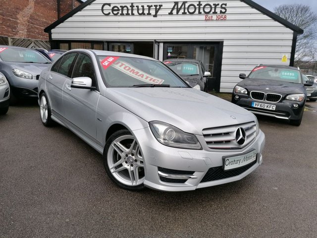 2011 11 Mercedes-Benz  C220 2.1 CDI BLUEEFFICIENCY SPORT 4d + SAT NAV