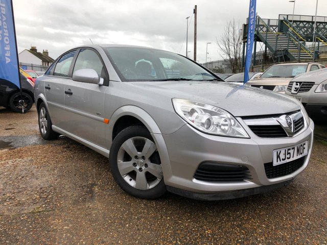 2007 57 Vauxhall Vectra 1.8 VVT LIFE 5d 140 BHP