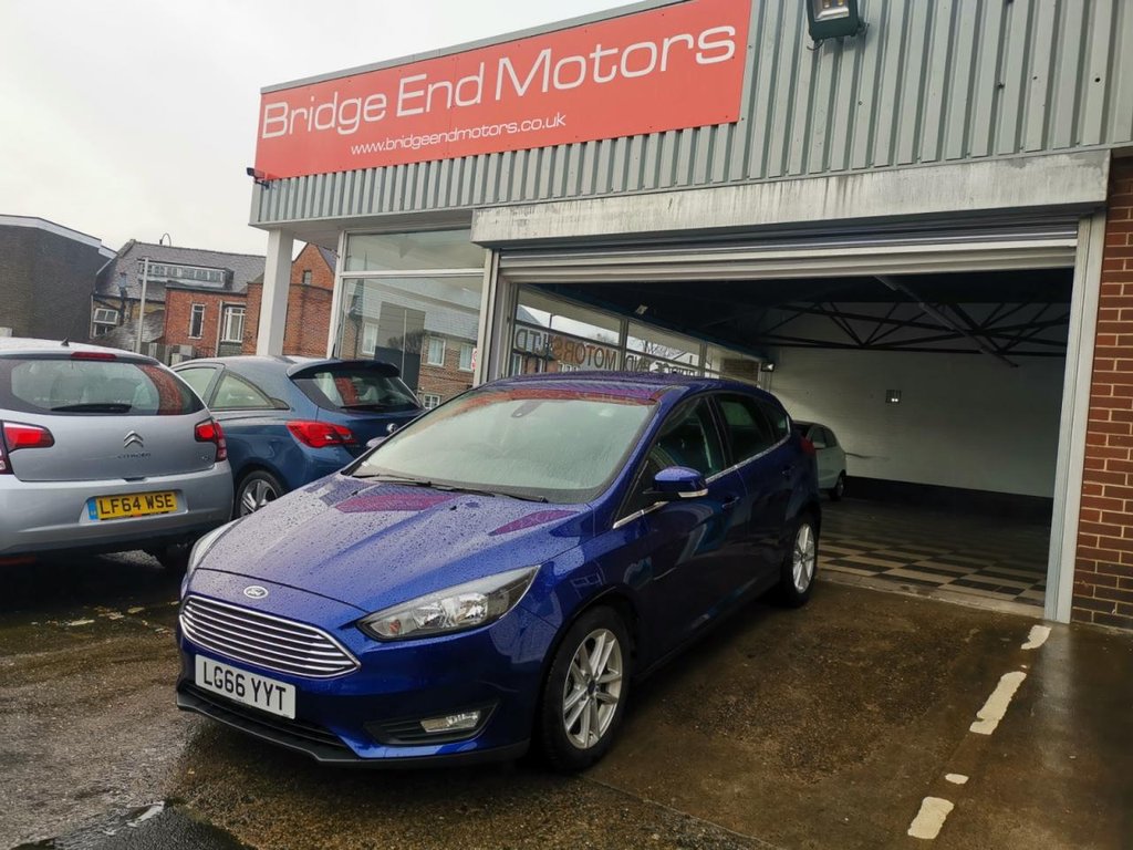 View our FORD FOCUS