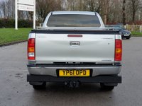 USED 2011 61 TOYOTA HI-LUX 3.0 INVINCIBLE 4X4 D-4D DCB 169 BHP NO VAT ** NO VAT ** STEEL HARD TOP