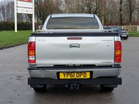 USED 2011 61 TOYOTA HI-LUX 3.0 INVINCIBLE 4X4 D-4D DCB 169 BHP NO VAT ** NO VAT ** STEEL HARD TOP