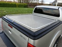 USED 2011 61 TOYOTA HI-LUX 3.0 INVINCIBLE 4X4 D-4D DCB 169 BHP NO VAT ** NO VAT ** STEEL HARD TOP