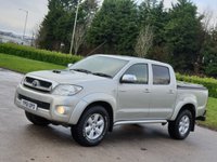 USED 2011 61 TOYOTA HI-LUX 3.0 INVINCIBLE 4X4 D-4D DCB 169 BHP NO VAT ** NO VAT ** STEEL HARD TOP