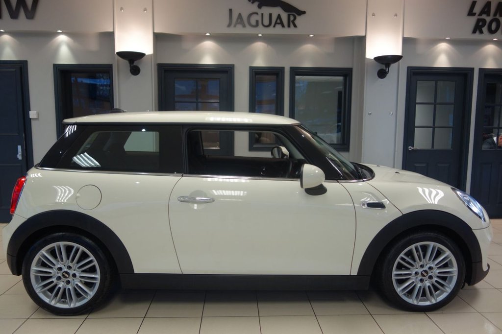 View our MINI HATCH COOPER