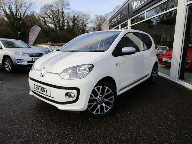 2016 16 Volkswagen Up 1.0 STREET UP 3d 74 BHP