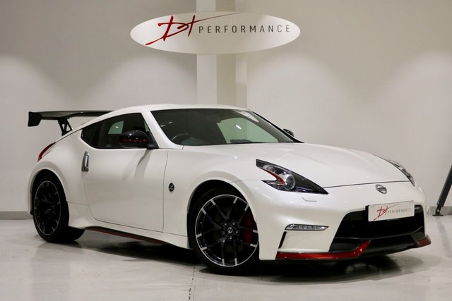 2015 65 Nissan 370z 3.7 V6 NISMO 3d 339 BHP