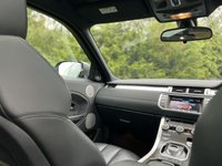 USED 2012 12 LAND ROVER RANGE ROVER EVOQUE 2.2 SD4 PURE TECH 5d 190 BHP Panoramic Glass Roof Sat Nav