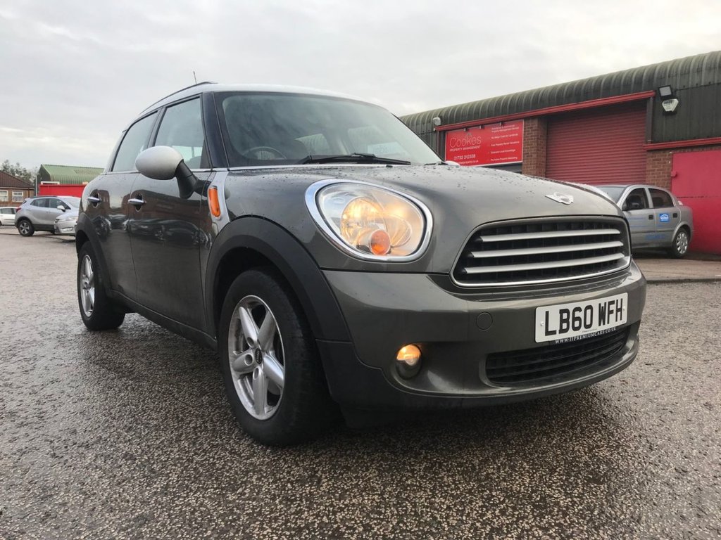 View our MINI COUNTRYMAN