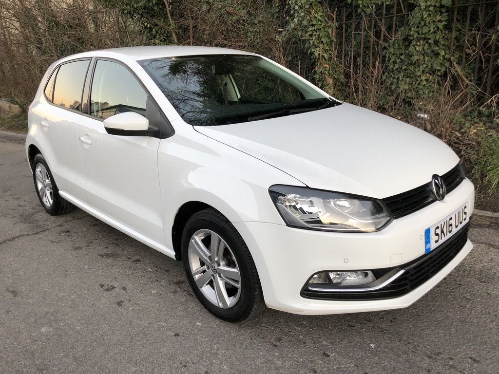 View our VOLKSWAGEN POLO