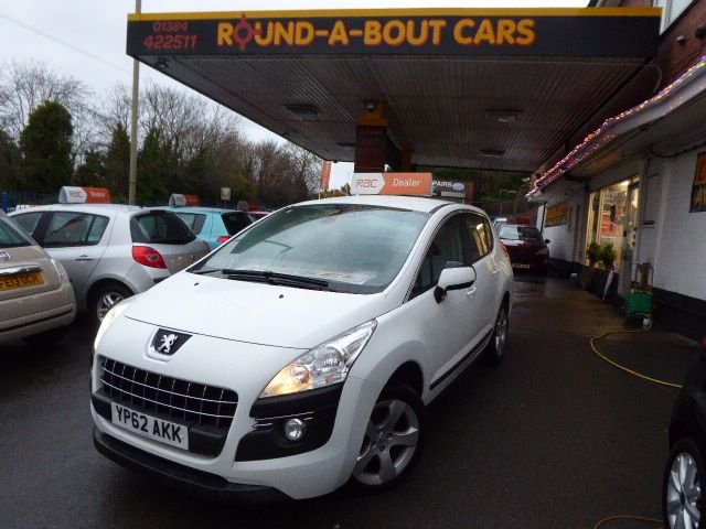View our PEUGEOT 3008