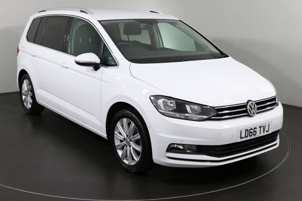 View our VOLKSWAGEN TOURAN