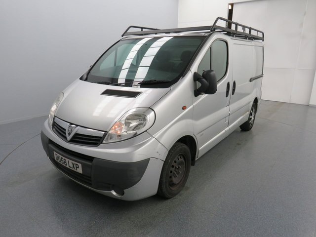 2008 58 VAUXHALL VIVARO 2.0 2700 CDTI SWB SPORTIVE 114 BHP AIR CON NO VAT