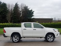 USED 2016 16 TOYOTA HI-LUX 2.4 ACTIVE 4WD D-4D DCB 148 BHP FULL SERVICE HISTORY ! NO VAT