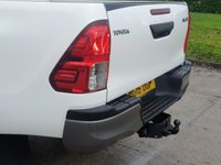 USED 2016 16 TOYOTA HI-LUX 2.4 ACTIVE 4WD D-4D DCB 148 BHP FULL SERVICE HISTORY ! NO VAT