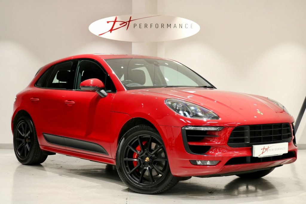 View our PORSCHE MACAN