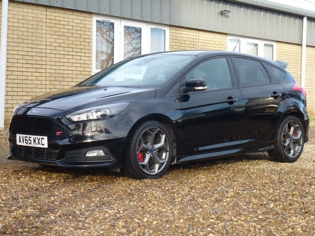 2015 65 Ford Focus 2.0 ST-3 TDCI 5d 183 BHP