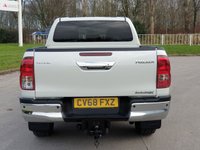 USED 2018 68 TOYOTA HI-LUX 2.4 INVINCIBLE X 4WD D-4D DCB 4d 147 BHP STILL UNDER DEALER WARRANTY !!
