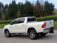 USED 2018 68 TOYOTA HI-LUX 2.4 INVINCIBLE X 4WD D-4D DCB 4d 147 BHP STILL UNDER DEALER WARRANTY !!