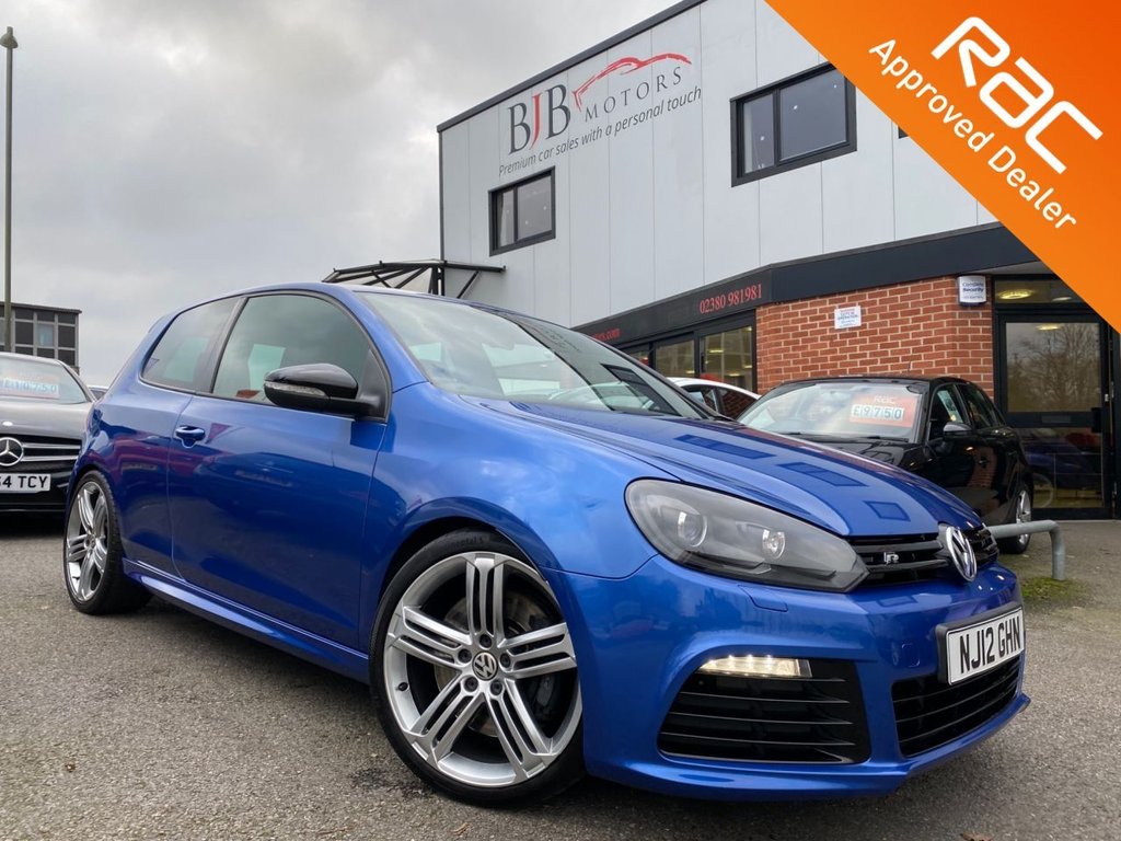 View our VOLKSWAGEN GOLF