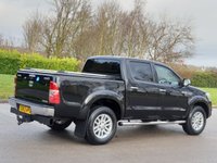 USED 2013 63 TOYOTA HI-LUX 3.0 INVINCIBLE 4X4 D-4D DCB 169 BHP SATNAV+LEATHER ** NO VAT ** NO VAT