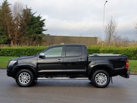 USED 2013 63 TOYOTA HI-LUX 3.0 INVINCIBLE 4X4 D-4D DCB 169 BHP SATNAV+LEATHER ** NO VAT ** NO VAT