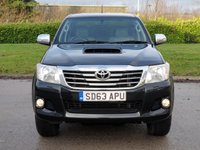 USED 2013 63 TOYOTA HI-LUX 3.0 INVINCIBLE 4X4 D-4D DCB 169 BHP SATNAV+LEATHER ** NO VAT ** NO VAT