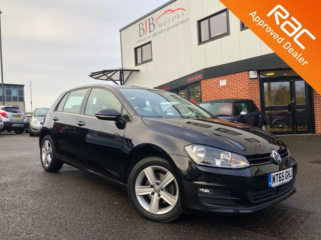 View our VOLKSWAGEN GOLF
