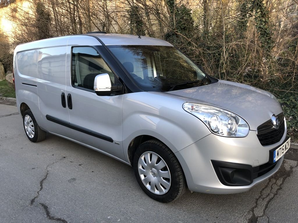 View our VAUXHALL COMBO LIFE
