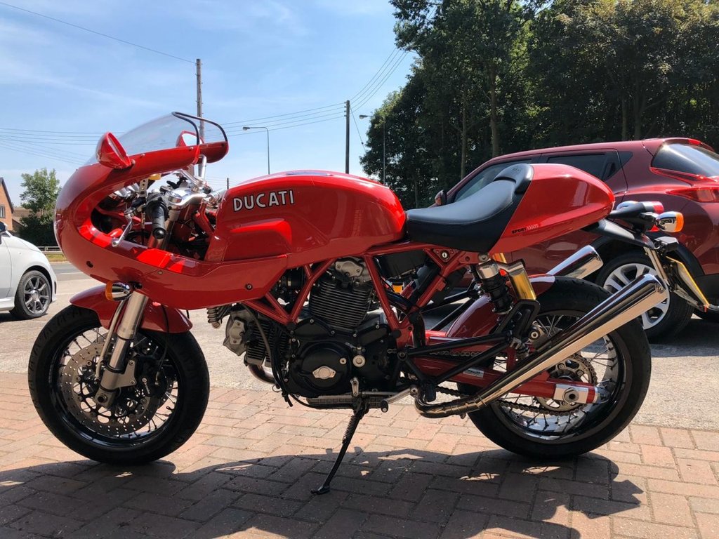 View our DUCATI SPORT CLASSIC
