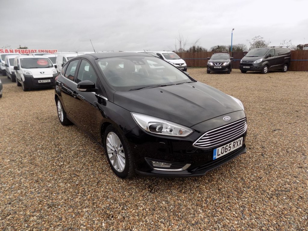 View our FORD FOCUS