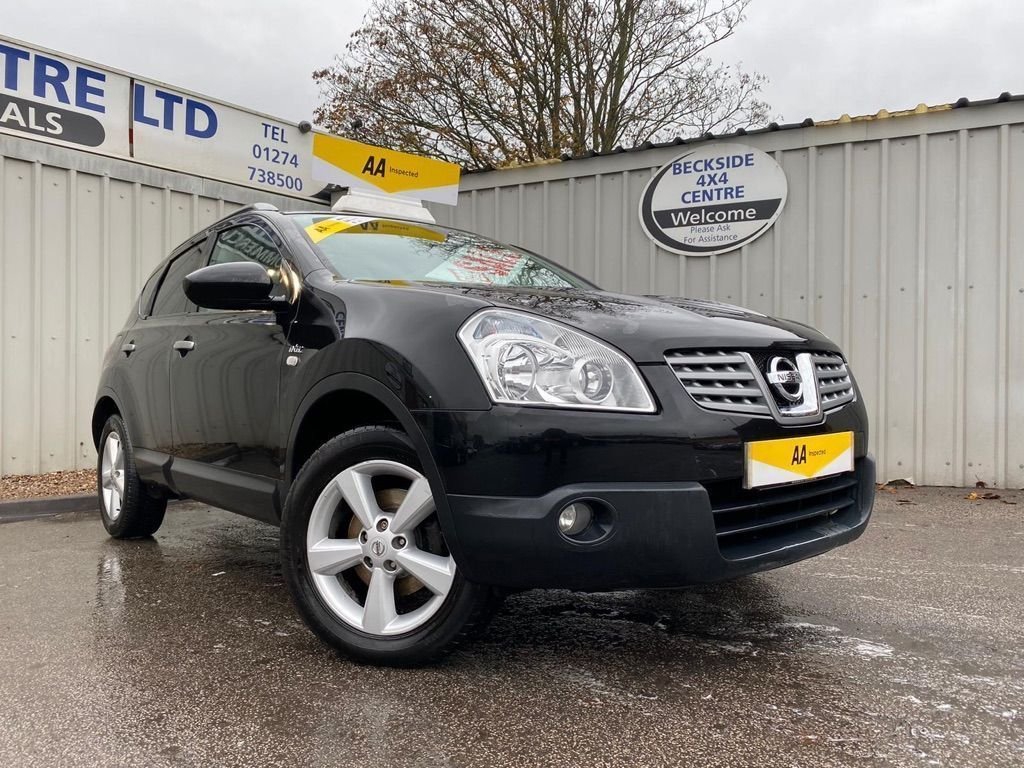View our NISSAN QASHQAI