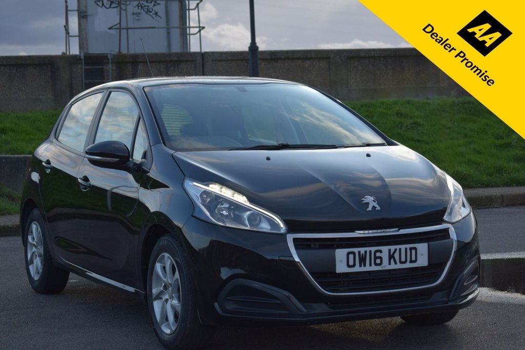 View our PEUGEOT 208