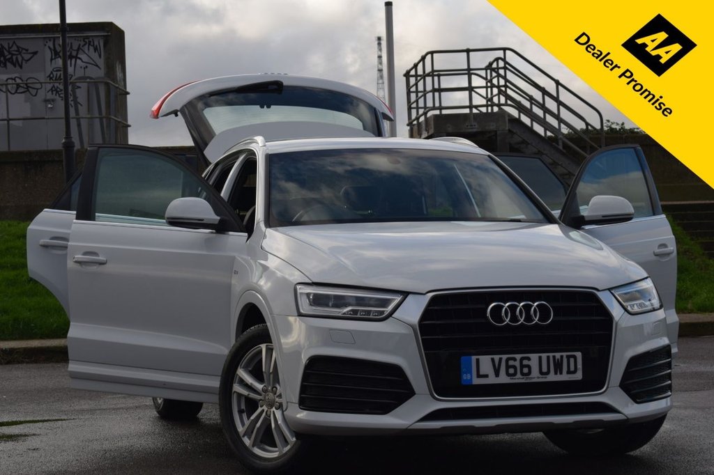 View our AUDI Q3