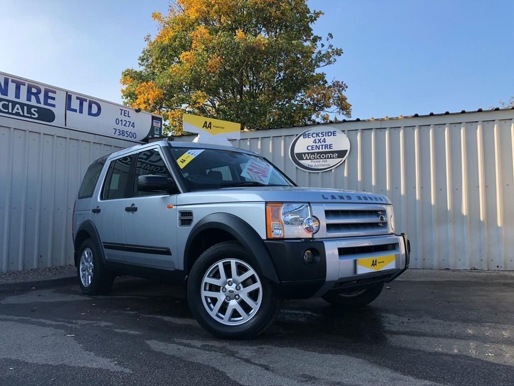 View our LAND ROVER DISCOVERY