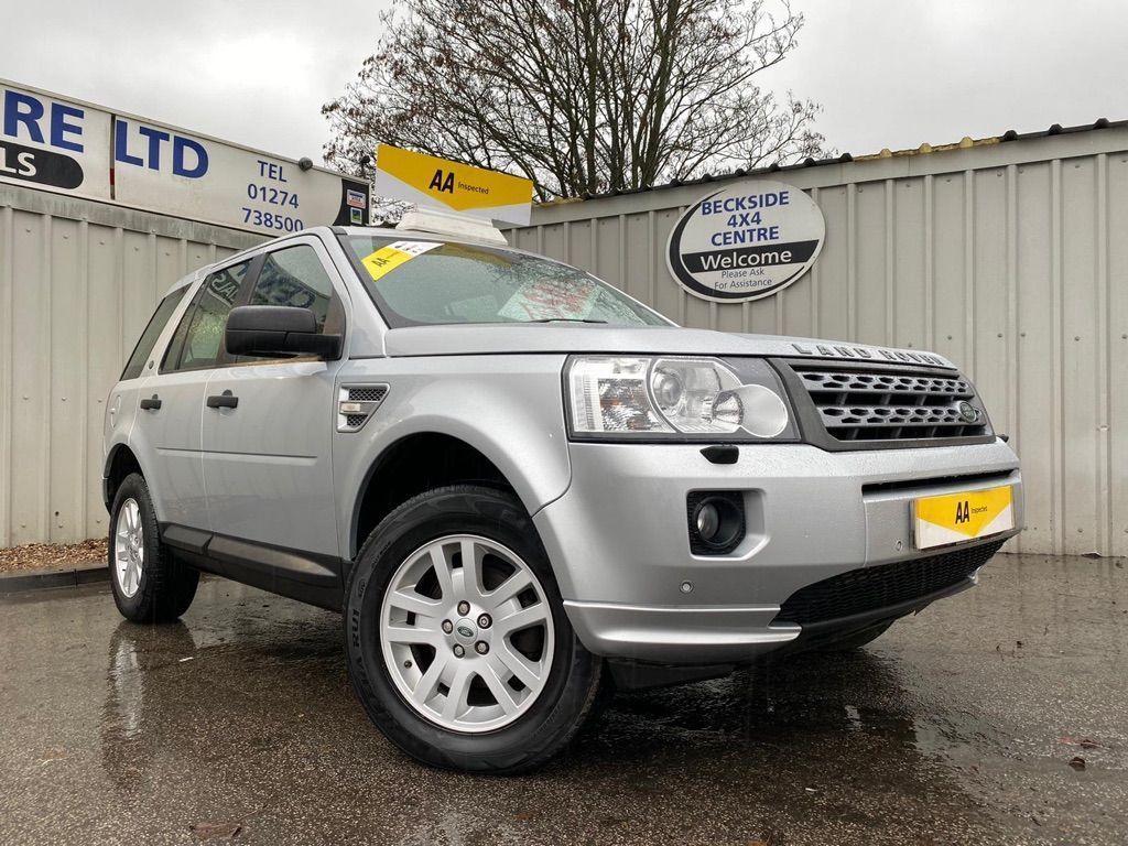 View our LAND ROVER FREELANDER