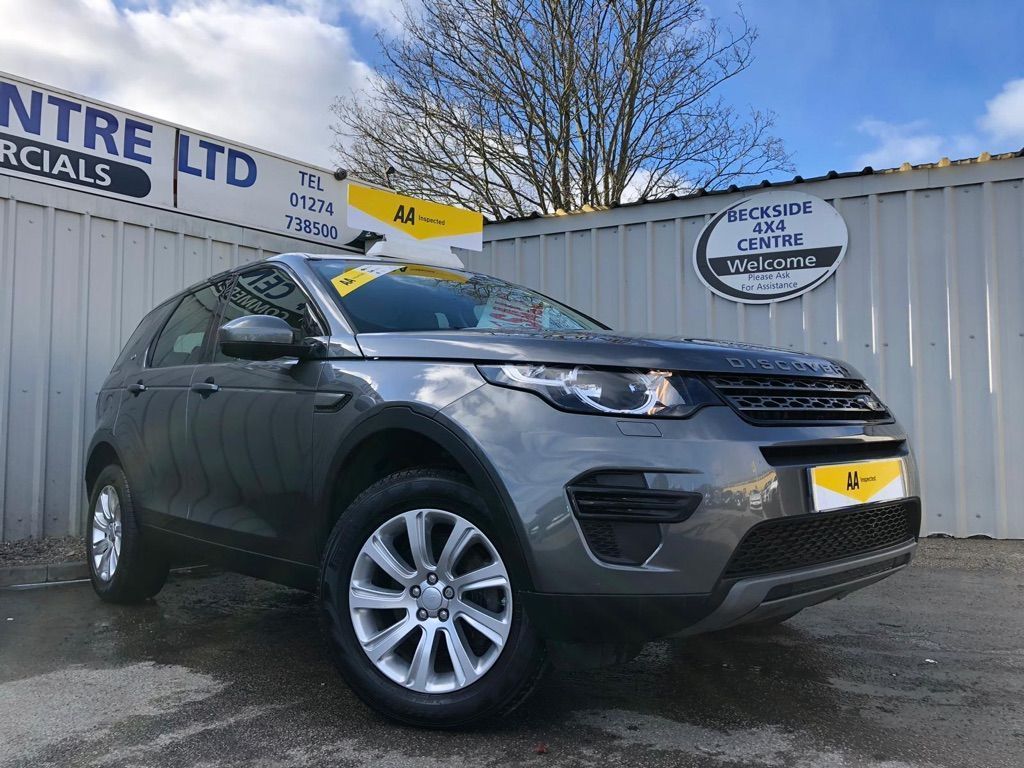 View our LAND ROVER DISCOVERY SPORT