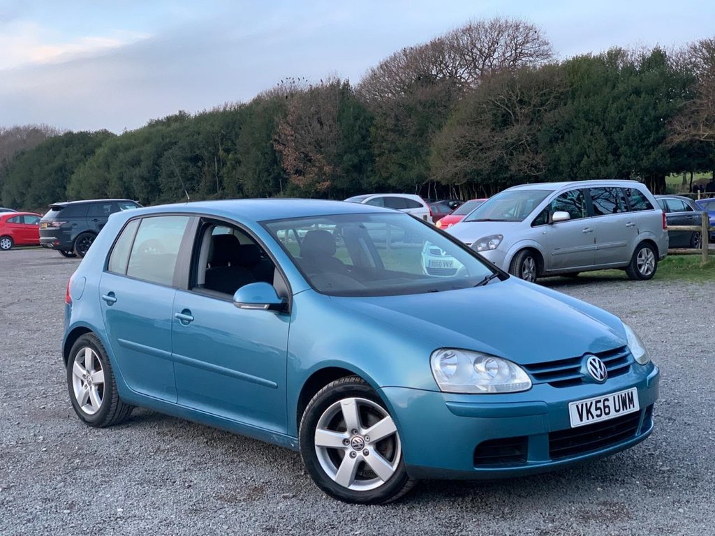 View our VOLKSWAGEN GOLF