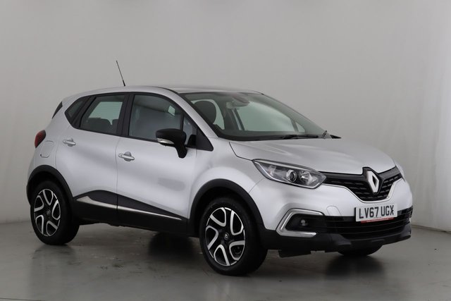 View our RENAULT CAPTUR