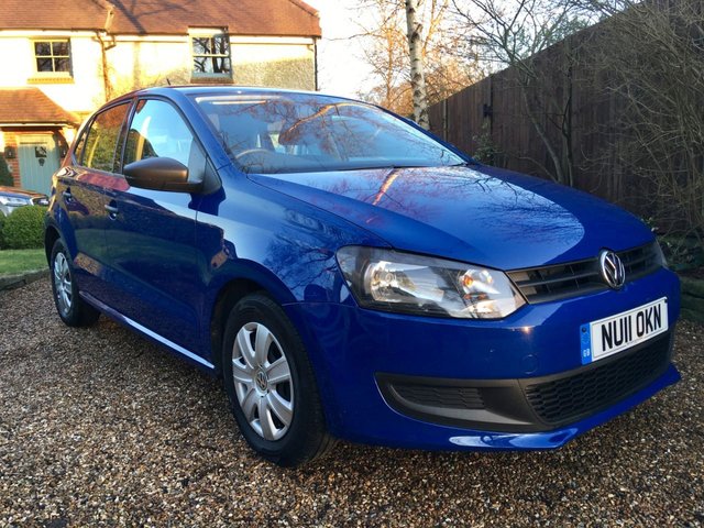 2011 11 Volkswagen Polo 1.2 S 5d 60 BHP 1 PRIVATE OWNER / FULL VW SERVICE HISTORY X7 STAMPS