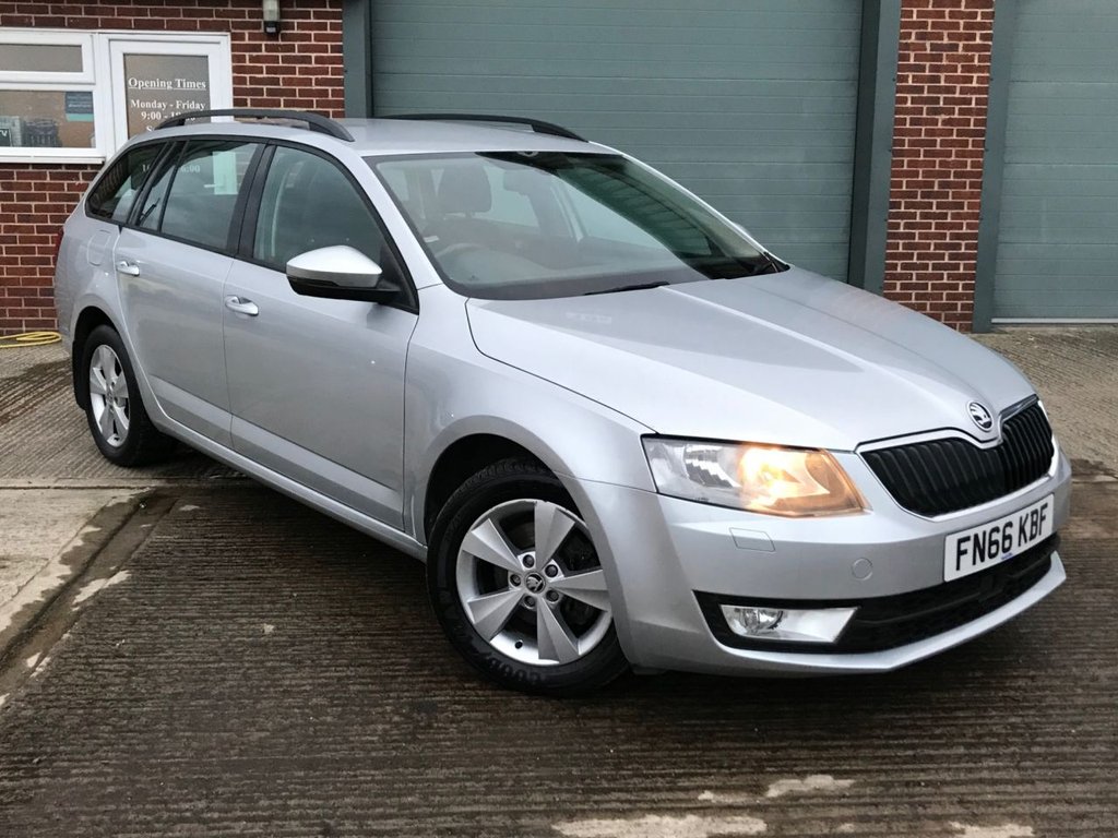 View our SKODA OCTAVIA