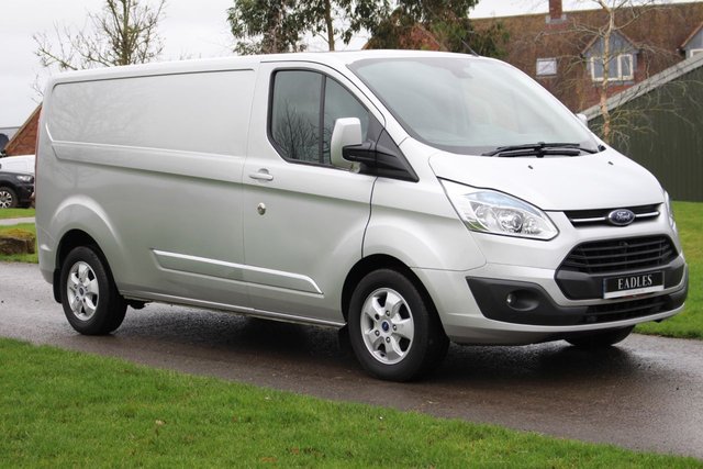 View our FORD TRANSIT CUSTOM 270 LIMITED LR P/V