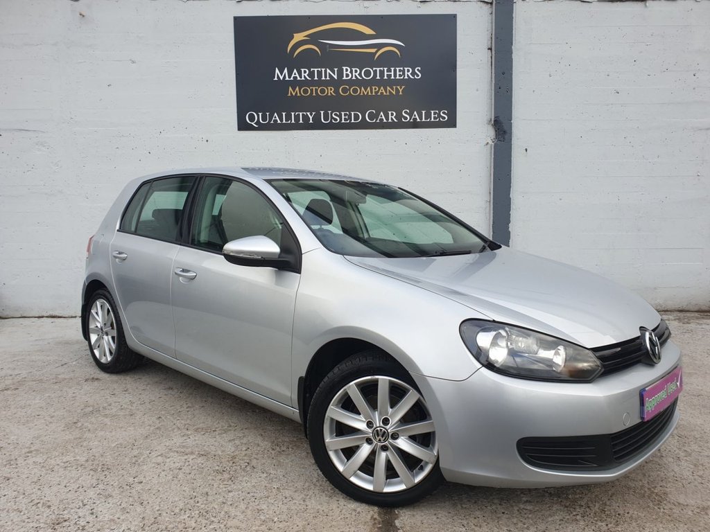 View our VOLKSWAGEN GOLF