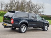 USED 2015 15 TOYOTA HI-LUX 3.0 INVINCIBLE 4X4 D-4D DCB 169 BHP SAT NAV + LEATHER + PARKING SENSORS