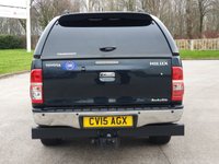 USED 2015 15 TOYOTA HI-LUX 3.0 INVINCIBLE 4X4 D-4D DCB 169 BHP SAT NAV + LEATHER + PARKING SENSORS