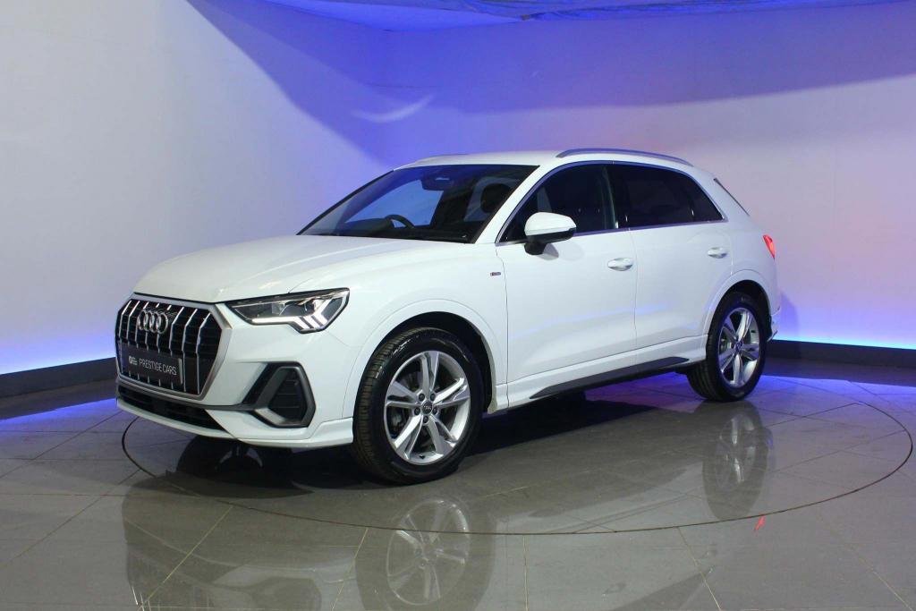 View our AUDI Q3
