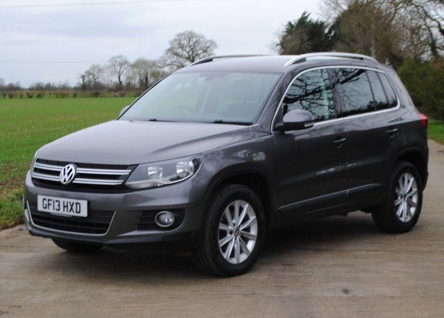2013 13 Volkswagen Tiguan 2.0 SE TDI BLUEMOTION TECHNOLOGY 4MOTION DSG 5d 138 BHP