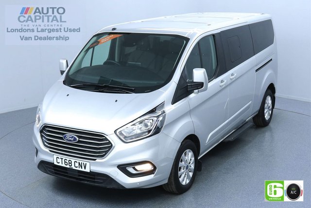 2018 68 FORD TOURNEO CUSTOM 2.0 320 TITANIUM 130 BHP LWB 9 SEATS MINIBUS AUTO